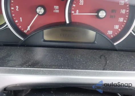 2004 Pontiac Gto z USA, uszkodzony, nr VIN 6G2VX12G64L262229